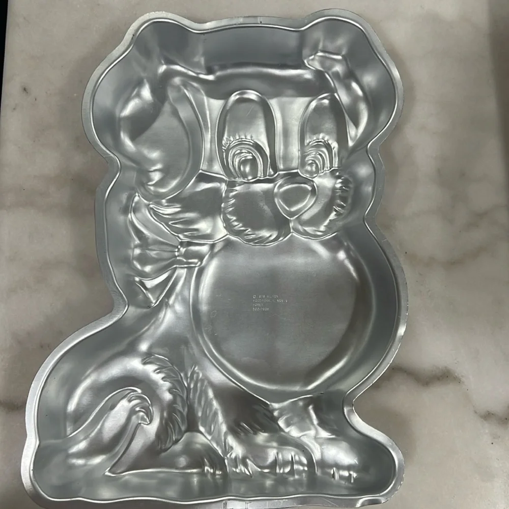 Vintage 1978 Wilton Playful Puppy Cake Pan